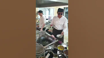 НАШУМЕВШАЯ БАРАНИНА ПО-КИТАЙСКИ ОТ ШЕФА НУРИКА, КИТАЙСКАЯ КУХНЯ ГОТОВИМ В РЕСТОРАНЕ