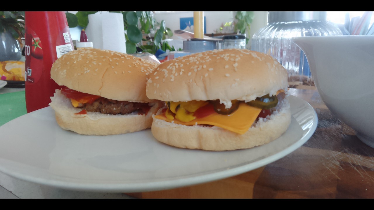 Homemade Cheeseburgers - 27/02/2026