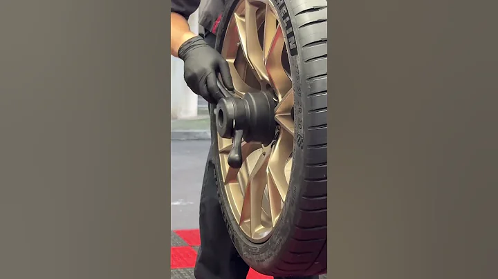 WOWWW! 4 New TIres On This Bmw M5cs! #cars #tires #floridamobiletire #smallbusiness