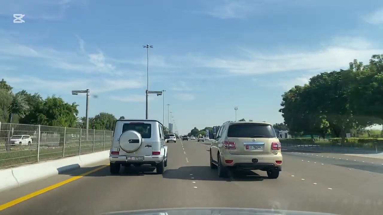 فيروزيات الصباح من شوارع أبوظبي الجميلة 