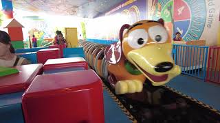 Slinky Dog Dash - Walt Disney World 4K