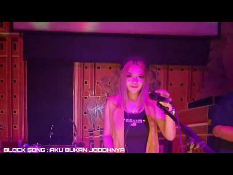 Blok Song : Aku Bukan Jodohnya - Dj Odiz Athena