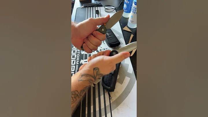 Civivi Elementum vs Vosteed Raccoon #knifereview #budget #blade #edc #civiviknives