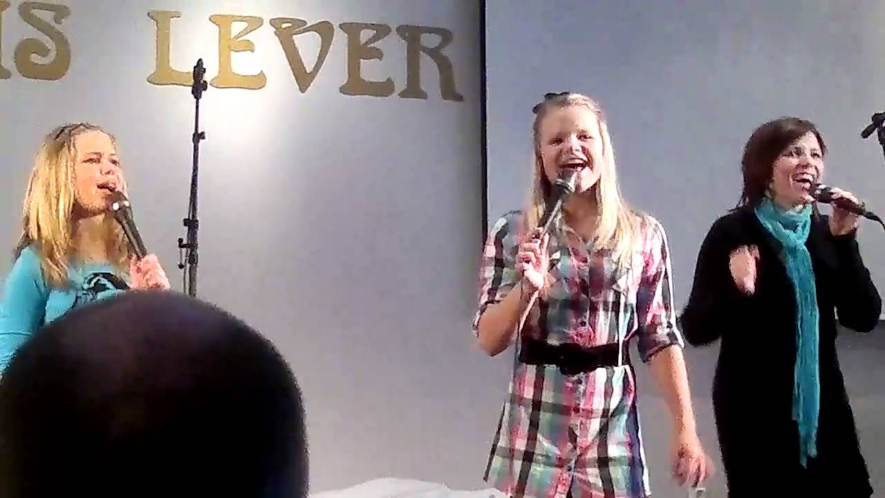 Lisa Borud - Kjempefest