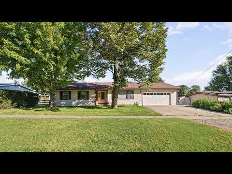 2210 E Perkins Rd, Urbana, IL home video tour