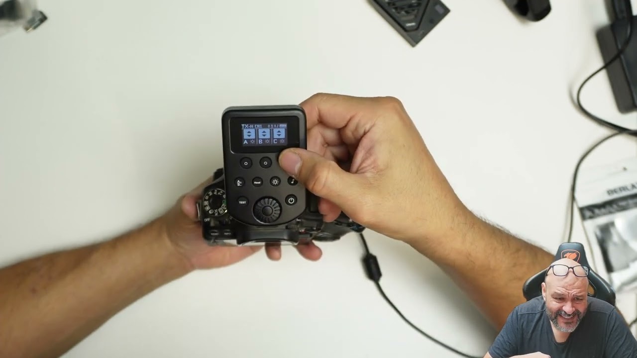 Беспроводной передатчик для запуска вспышки