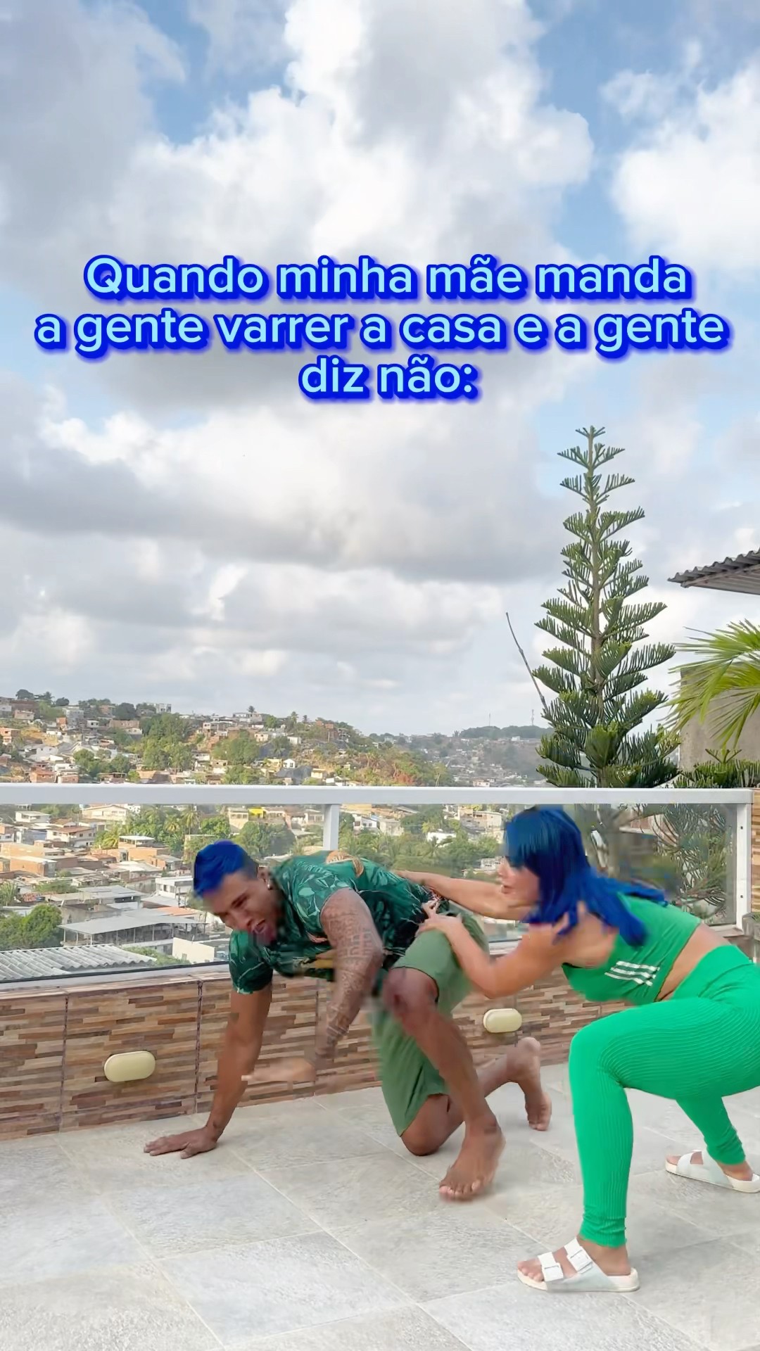 A mãe de vocês é assim também?​⁠@mayca.brasil #challenge #couple #funnymemes #funny #short