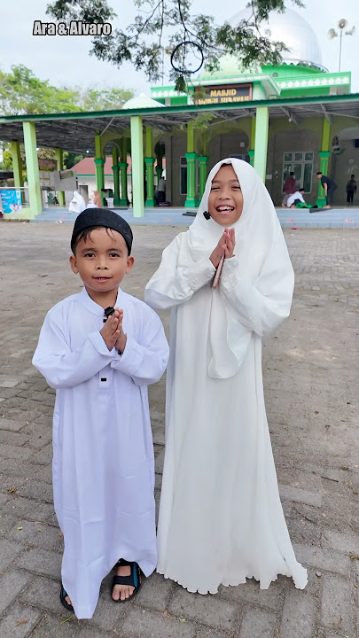 Selamat hari raya Idul Fitri, mohon maaf lahir & bathin #aradanalvaro #keripikkentangmasboy #comedy
