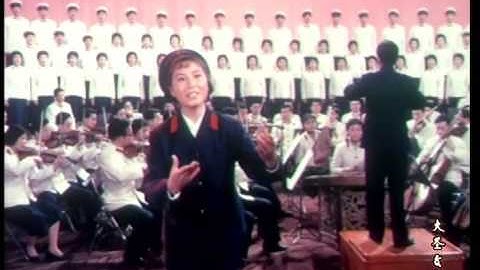 1977年海军政治部文工团徐艺《太阳最红毛主席最亲》The sun most red Chairman Mao - 天天要闻
