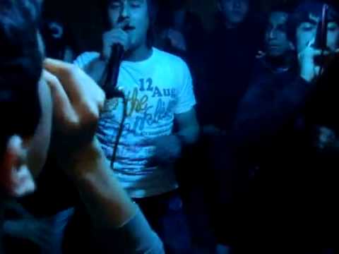 Konser.. eFeCaN _-_ CixFLow - OY Oy Lımın HewaL _GüNeYDoqu ... _HQ_.mp4