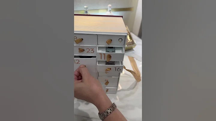 Guerlain Advent Calendar 2025