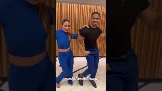 Ayudame/ Romeo Santos / Junior & Carolina Bachata con Sabor 🔥