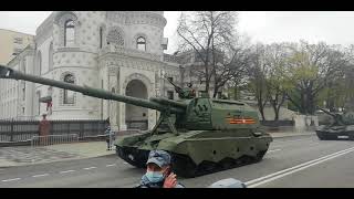 9 мая в Москве проезд военной техники после Парада Победы .