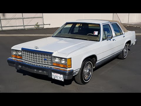 1986 Ford LTD Crown Victoria Weiss Beige