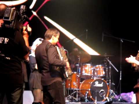 Sarit Hadad In New York 