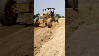 heavy equipment | caterpillar motor grader | make art out of shoulder materials #caterpillarparts