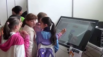 BYOB Scratch, Touchscreen, Arduino e Carrinho de Controle Remoto na SEPEX 2013 UFSC