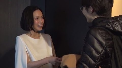 中谷美紀が“チケットもぎり”初体験　映画「繕い裁つ人」大ヒット舞台あいさつ2　#Miki Nakatani　#Tsukuroi Tatsu Hito