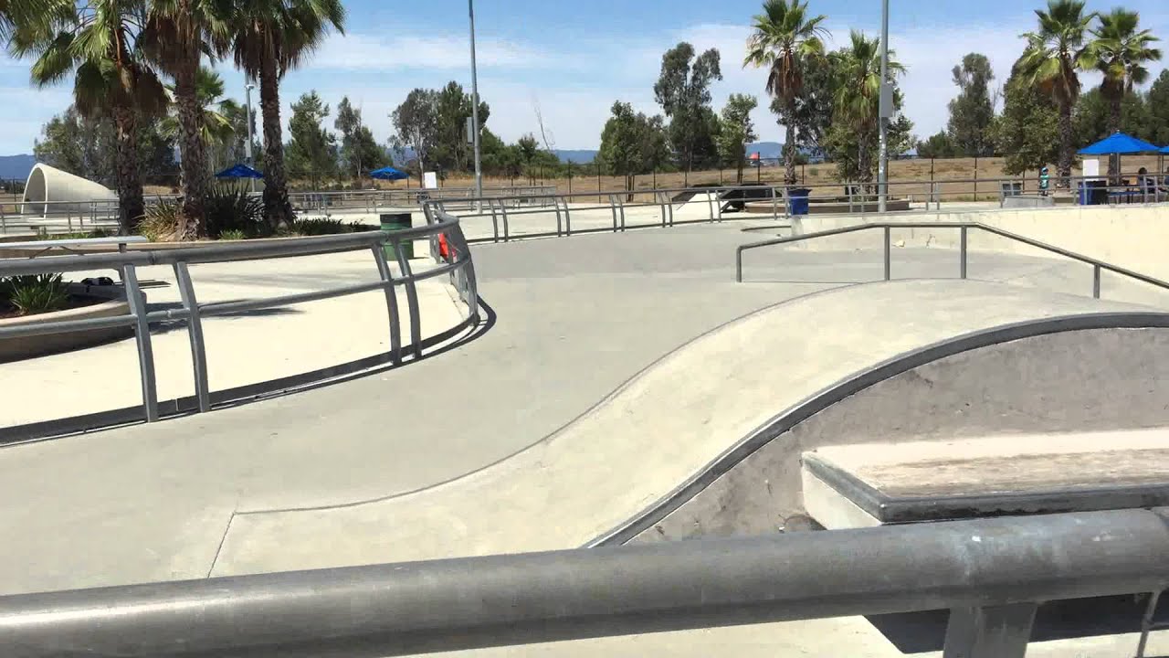 BIGGEST SKATEPARK, CALIFORNIA !! HD, YouTube