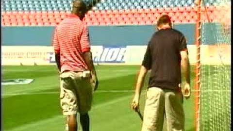 Reggie Rivers Funny Moments on CBS 4