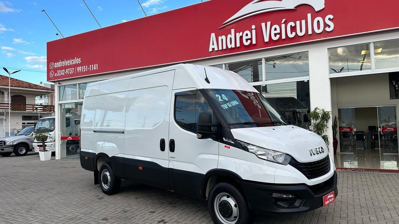 IVECO DAILY 30 160 3.0 LONGA TETO ALTO (DIESEL) COMPLETA 2024 @andreiiveiculos