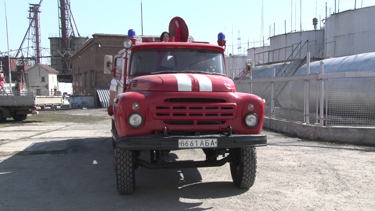 Автомобиль каталка пожарка