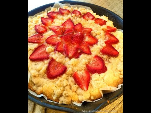 strawberry-buttermilk-skillet-shortcake