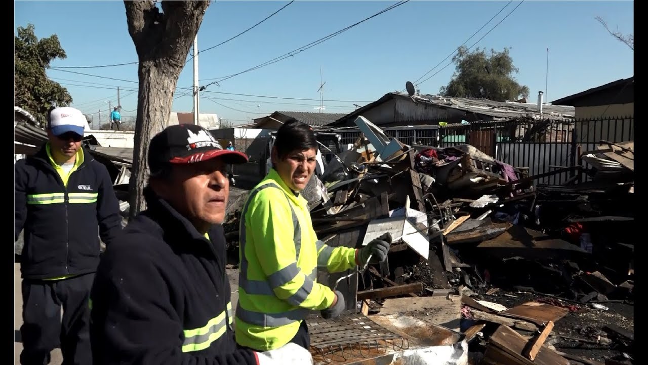 Municipio y vecinos fueron en ayuda de damnificados por incendios en El ...
