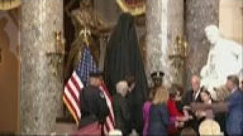 Amelia Earhart honored with statue in the Capitol