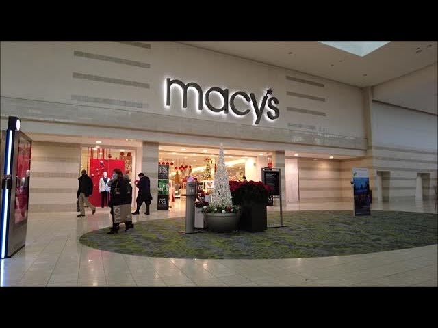 Macys In Walt Whitman Mall, NY 