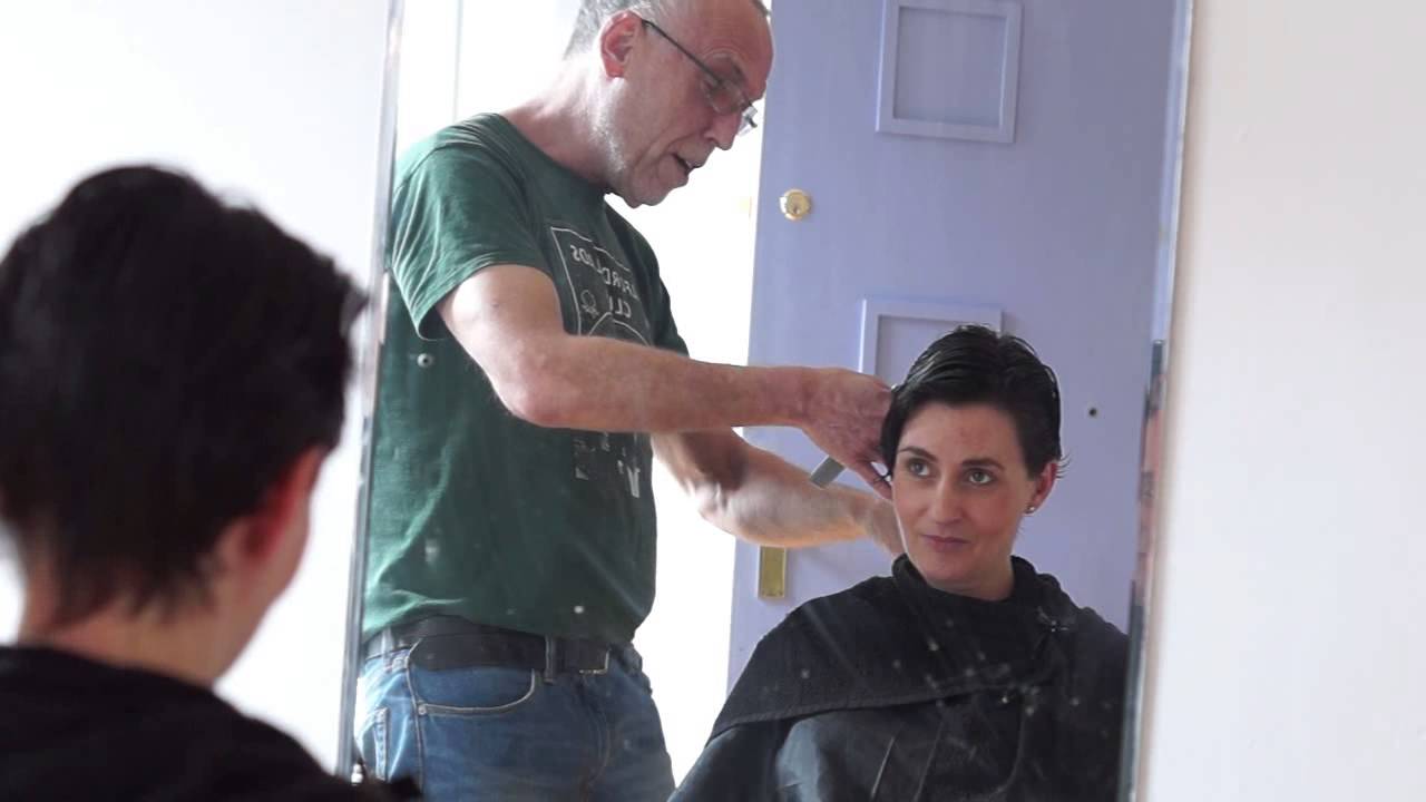 Heaton Mersey Hair Studio above Cutting Edge Barbers. Didsbury Rd