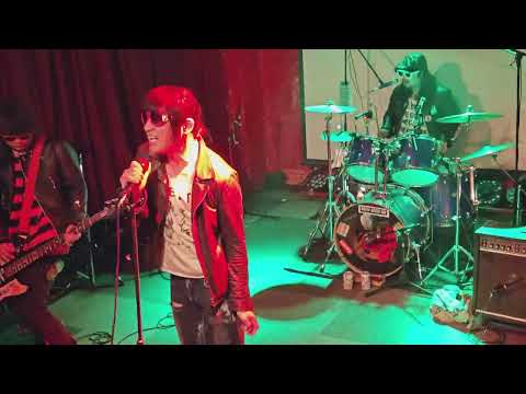The Discocks - Class of 94 - YouTube