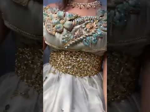 Shortvideo بلوزة وهرانية فخامة