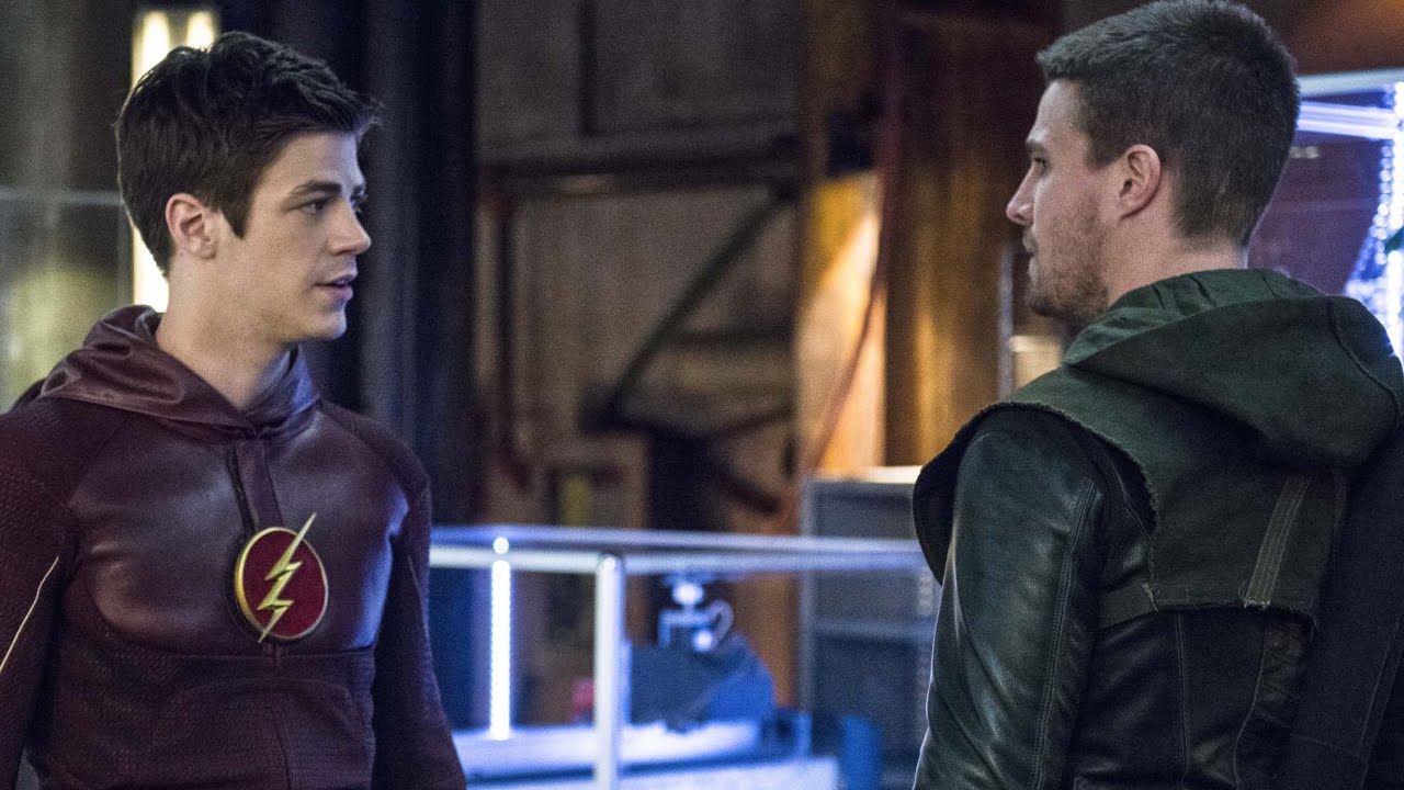 Зелёная стрела оливер куин. Оливер и фелисити. Лонни мэчин стрела. Стрела аут. Ману беннетт слэйд уилсон.