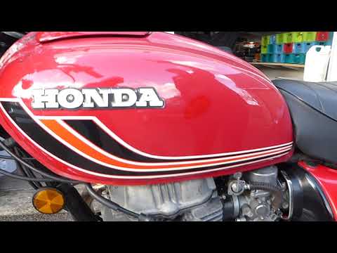 Honda CB250 Dream Up Close & Cold Start