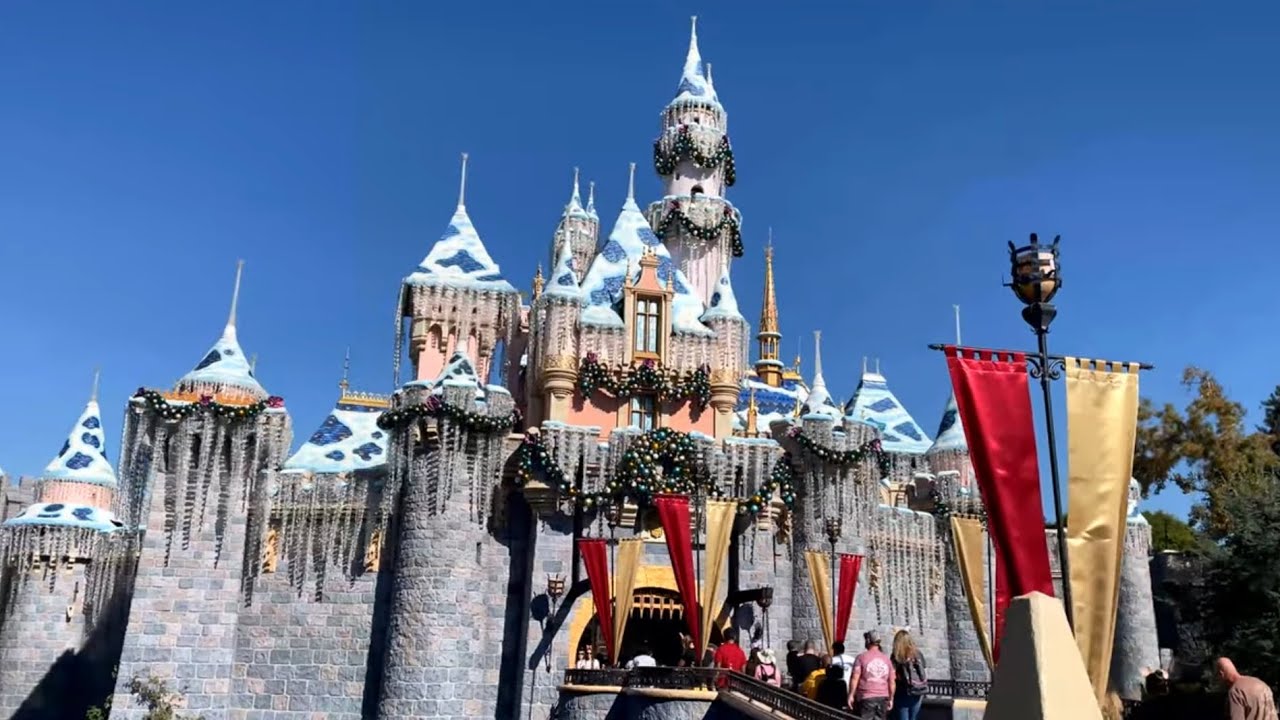 Disneyland Christmas 2021 Entire Resort Walkthrough [4K POV] YouTube