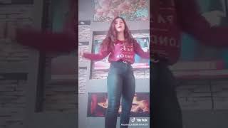 Periscope Liseli Türk Kızı Twerk Show Yapıyor
