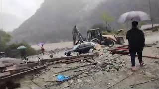 arunachal pardesh road par paani aane se gaadi fas gya 😱😱 #arunachalpradesh #india #youtube