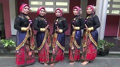 Tari Tradisional Tanduk Majeng Ole Olang Ngapoteh Madura - Durasi: 6:48. Tari Tradisional Tanduk Majeng Ole Olang Ngapoteh Madura - Durasi: 6:48.