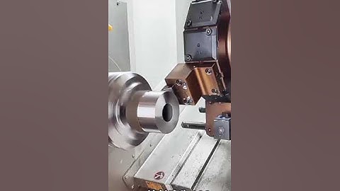 Awesome turret CNC machining center!