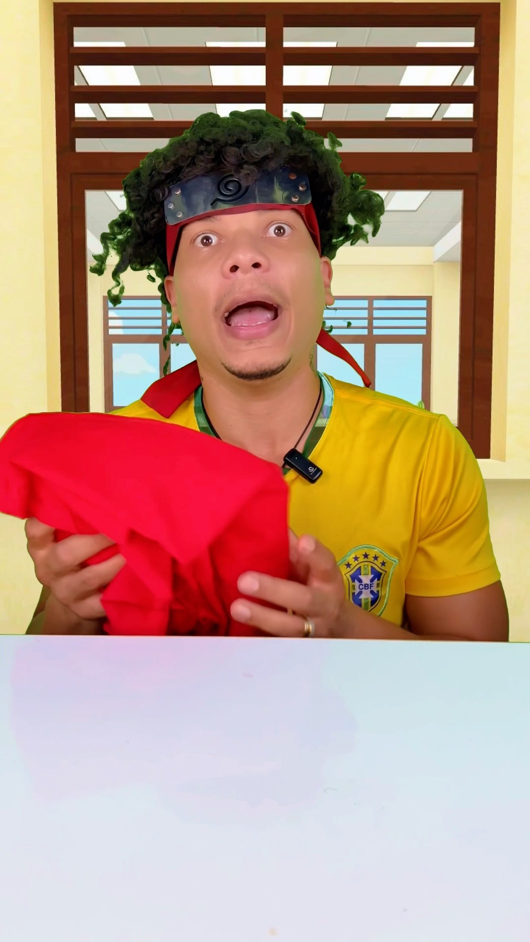 QUANDO A PROFESSORA GANHA PRESENTES ? #shorts