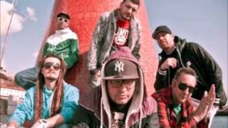 QUARTIERE COFFEE  Italian Reggae Familia