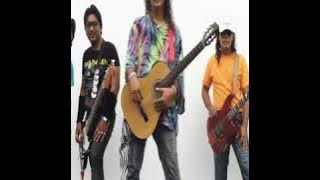 Download lagu Takdir Menanti