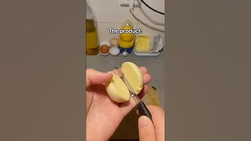 Technique for mixing egg yolk with socks 😱 #Lifehack #Experiment #Diy #shorts  #Fyp