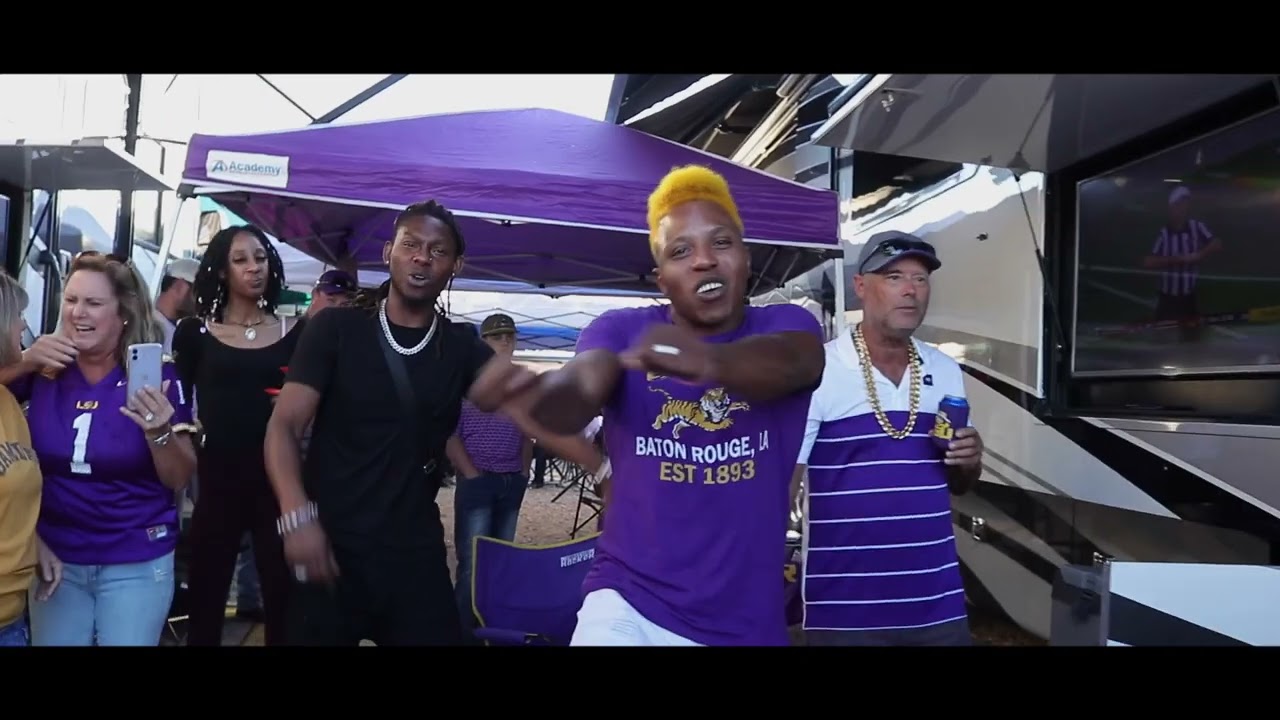 Regardez Jay Da Wizard - Neck (LSU Tigers Anthem) Official Music Video #trending #lsu #lsufootball sur YouTube