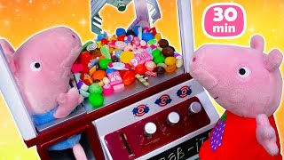 ¡George queda atrapado en una máquina de dulces! Peppa. Juguetes de peluche.