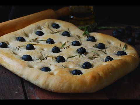 Video: Focaccia Con Aceitunas Y Romero