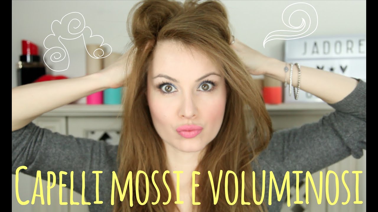 CAPELLI MOSSI E VOLUMINOSI SENZA PIASTRA Gabriela Grechi