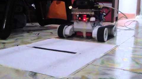 HAN-Bot Robot Line Detection (Node.js + Arduino)