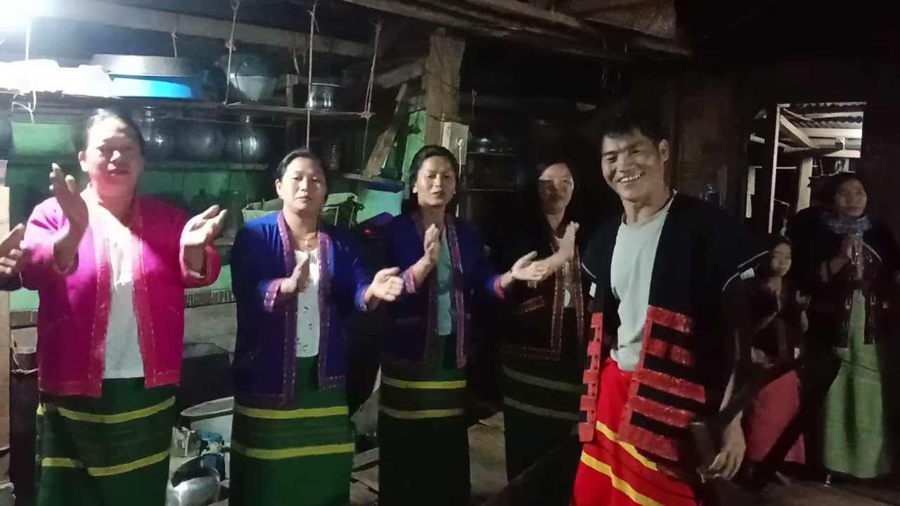 Lekyon Daban lubo nasi Lotol Mekir Adipasi.